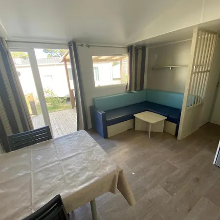 Mobil-home *
